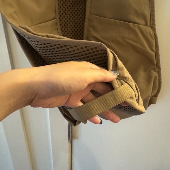 UNIQLO U Lemaire Utility Vest size Large unisex like new beige - Picture 6 of 12